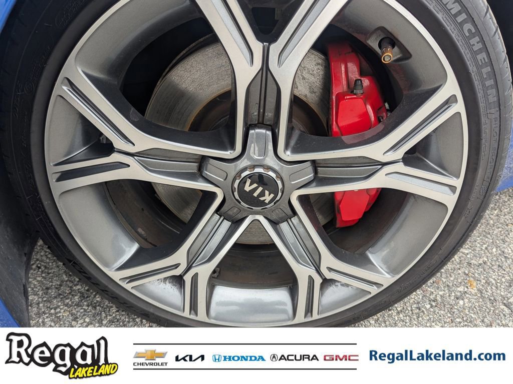 Used 2020 Kia Stinger GT2 image 31