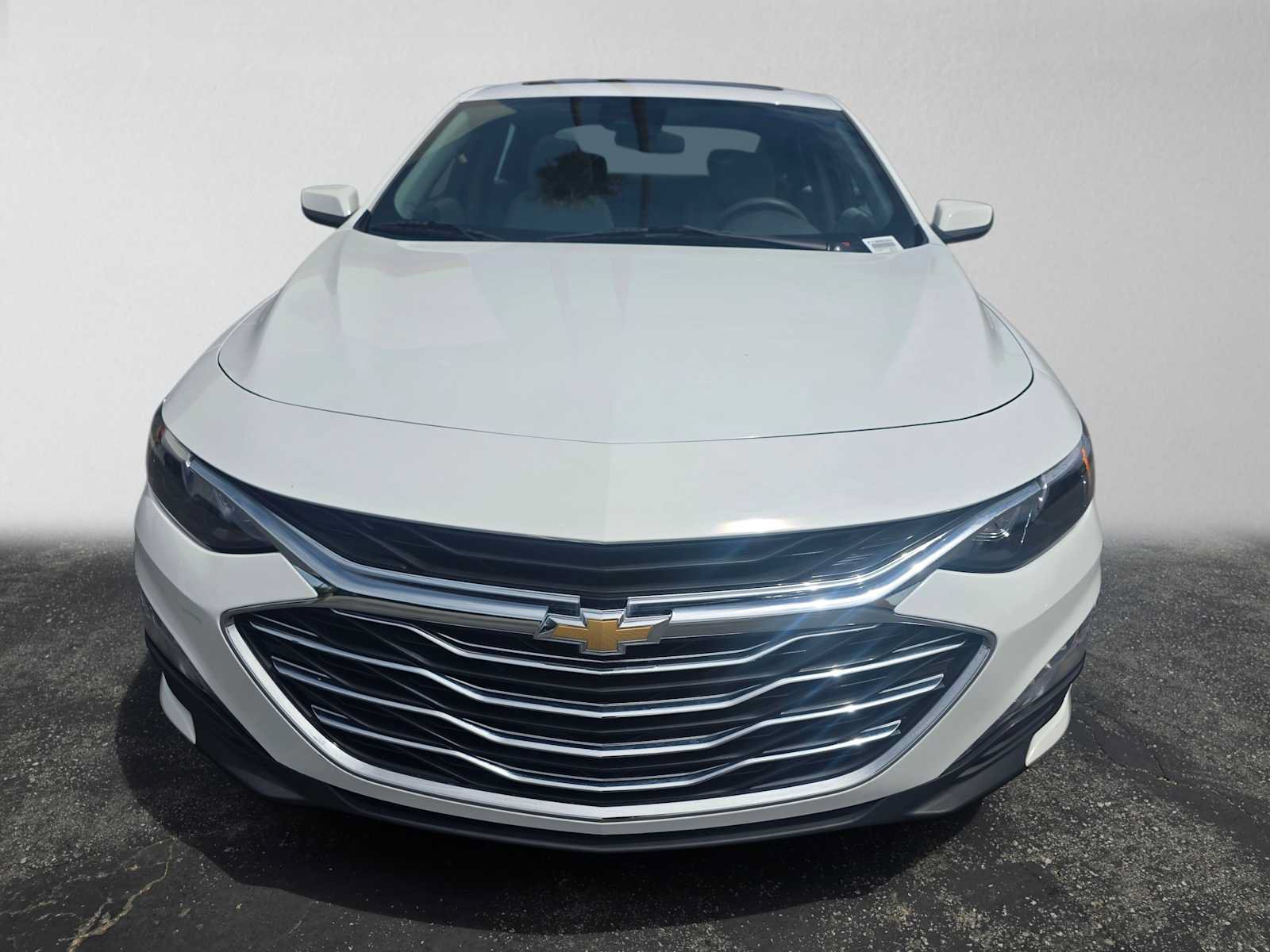 Used 2024 Chevrolet Malibu LT FWD image 8