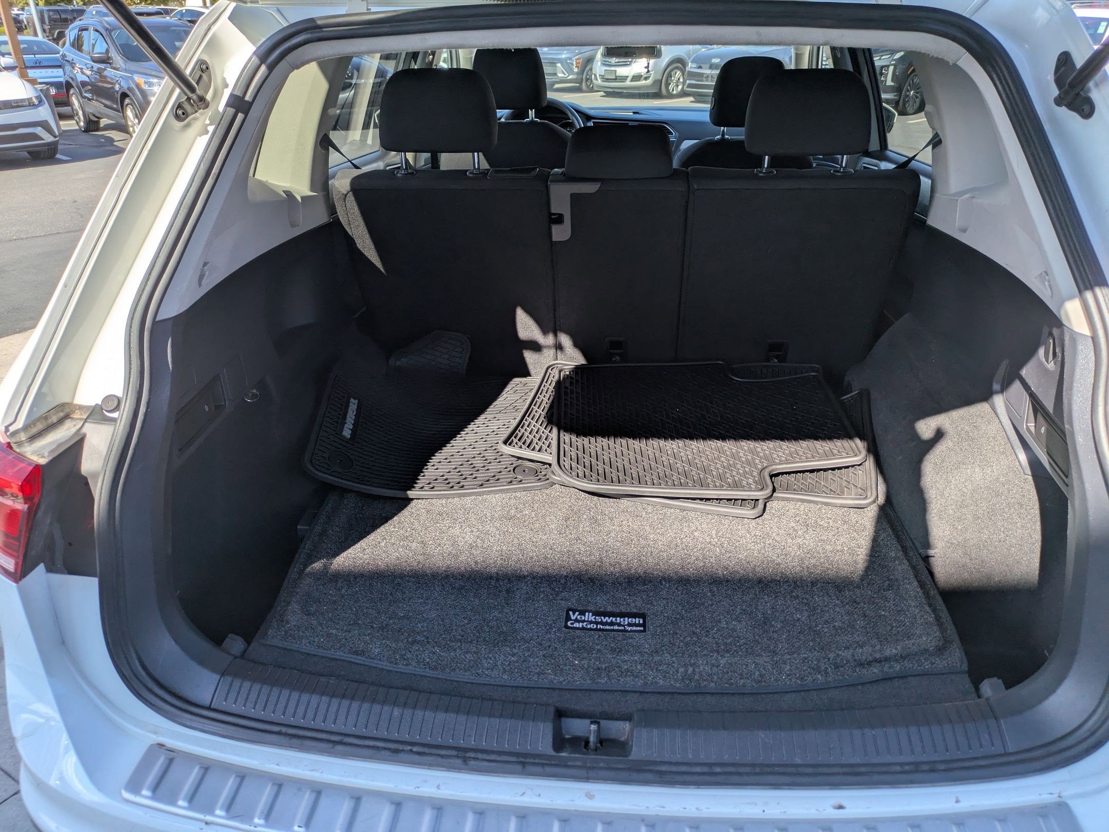 Used 2021 Volkswagen Tiguan S image 31