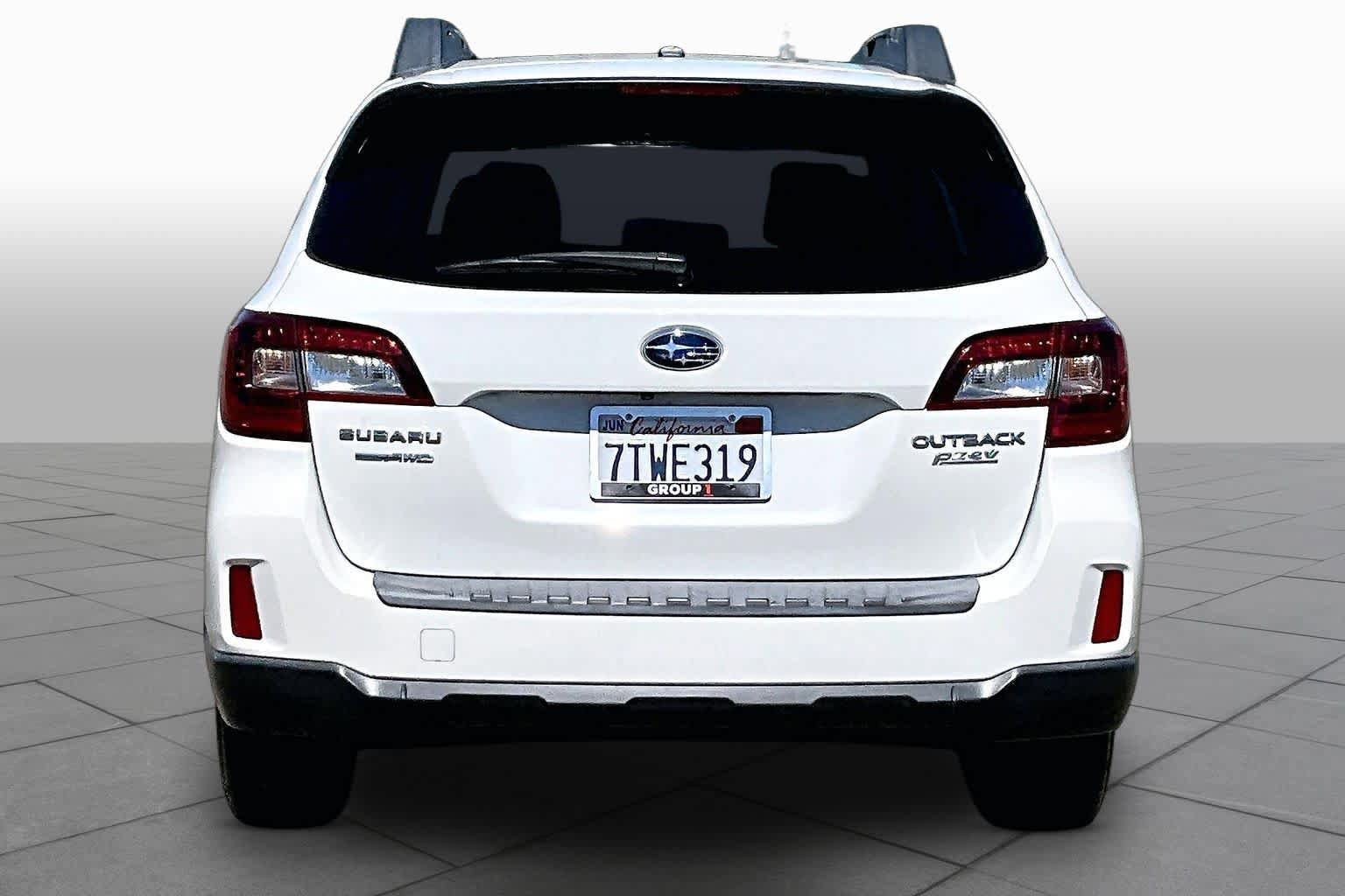 Used 2015 Subaru Outback 2.5i Premium AWD/4WD image 4