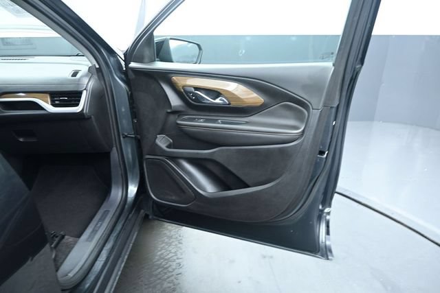 Used 2020 GMC Terrain SLE w/ Elevation Edition FWD image 20