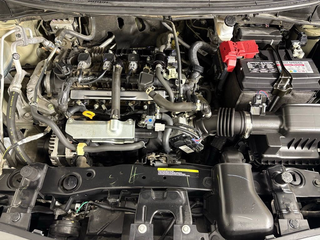 Used 2023 Nissan Versa SV image 36