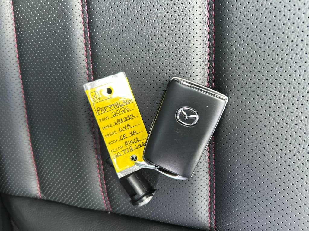 New 2025 MAZDA CX-5 Carbon Edition image 30