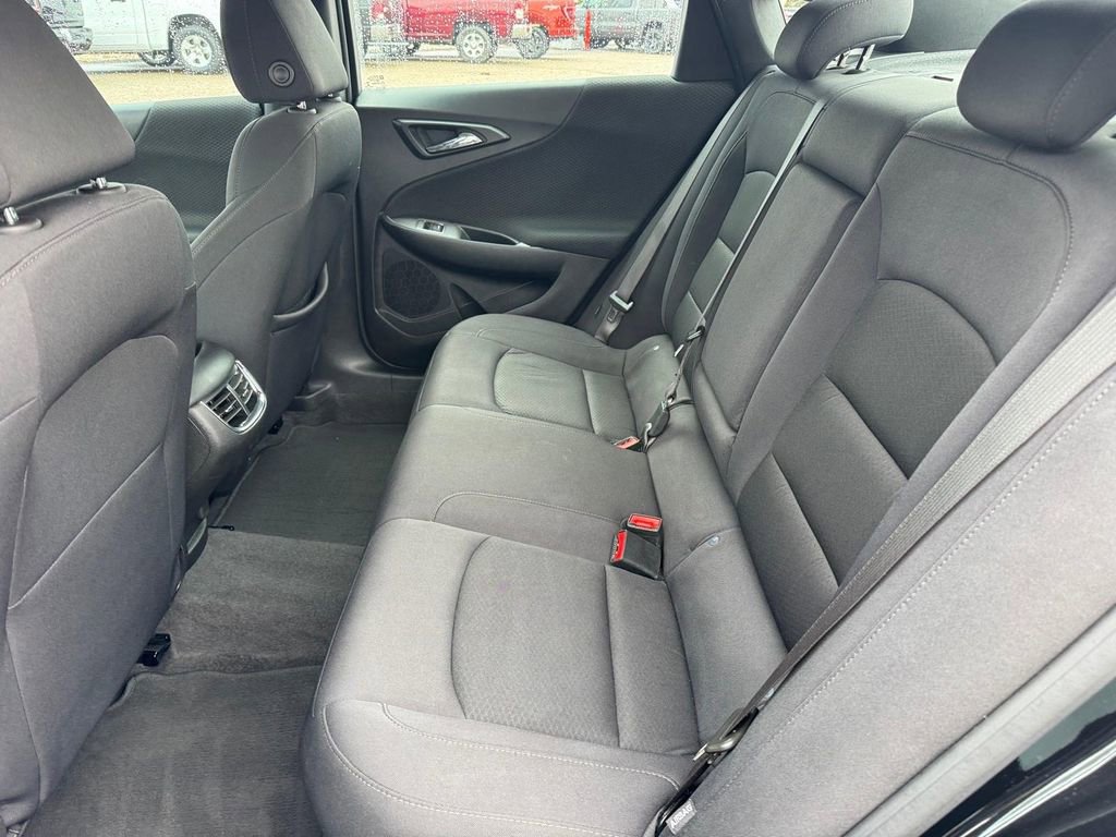 Used 2024 Chevrolet Malibu LT FWD image 8