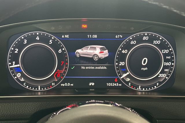 Used 2018 Volkswagen Golf R 4-Door image 31