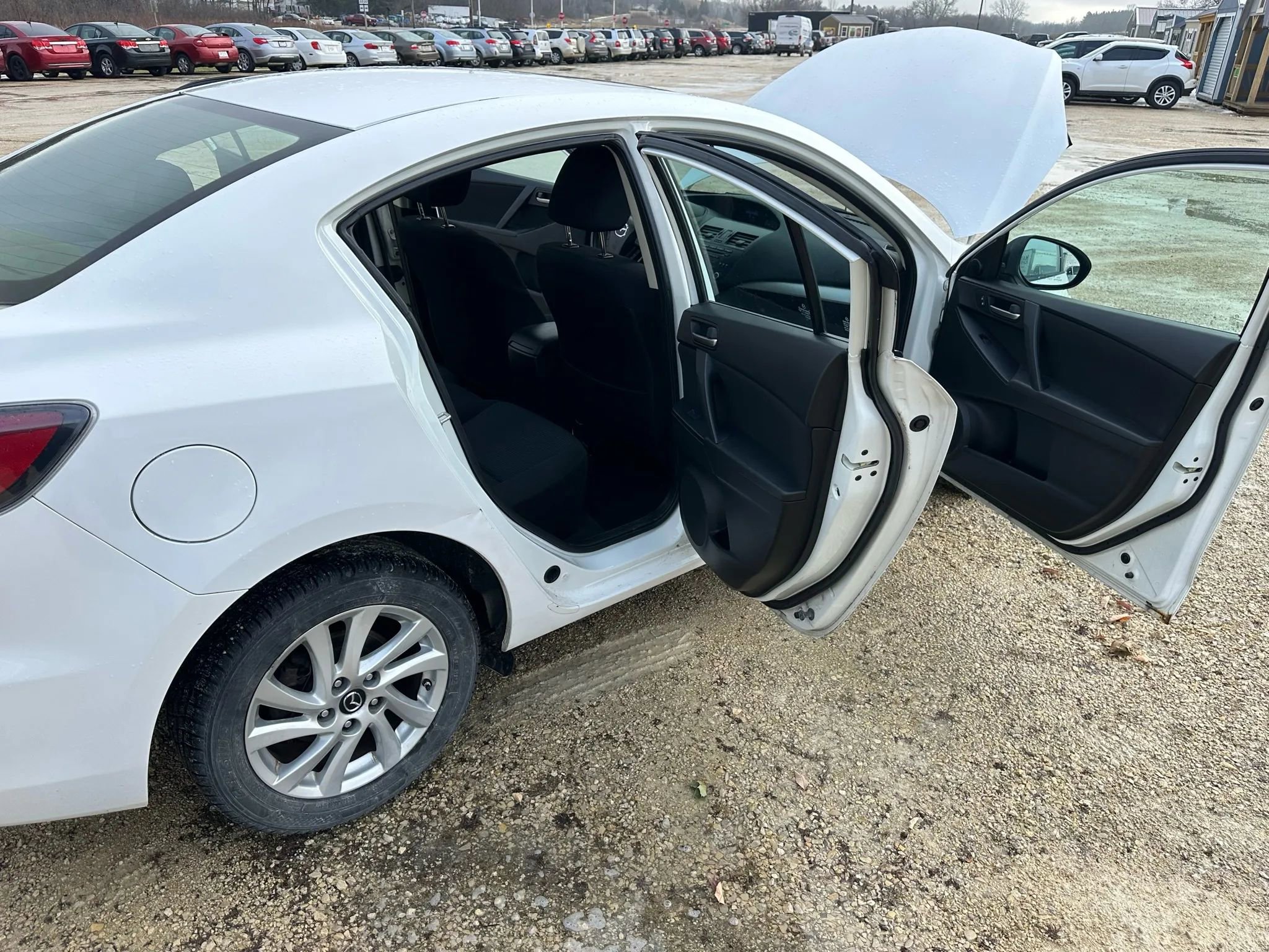 Used 2013 MAZDA MAZDA3 i Touring image 13