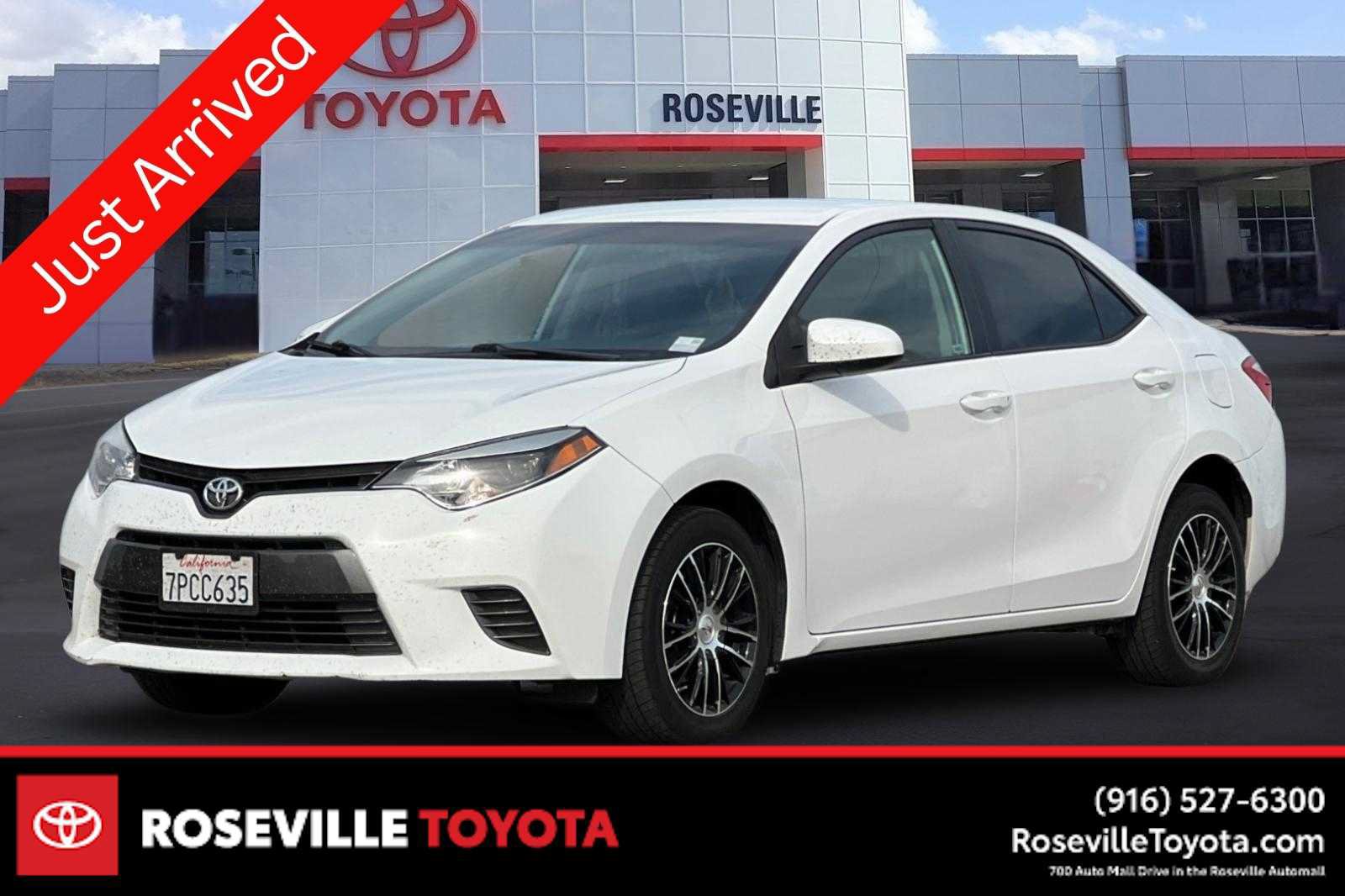 Used 2016 Toyota Corolla LE FWD image 1