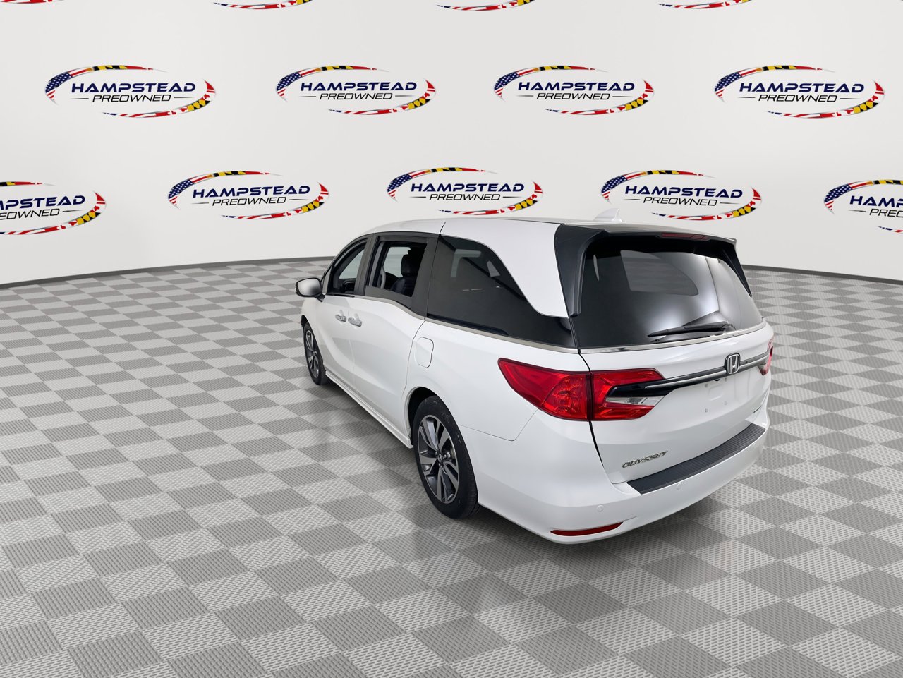 Used 2023 Honda Odyssey Touring image 6