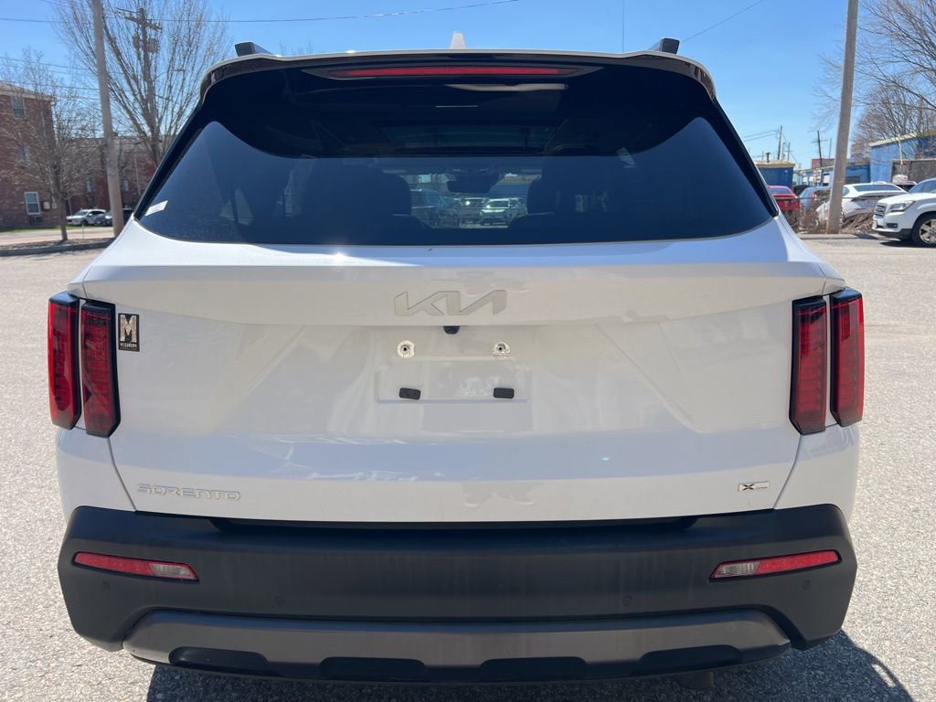 Used 2023 Kia Sorento X-Line EX image 5