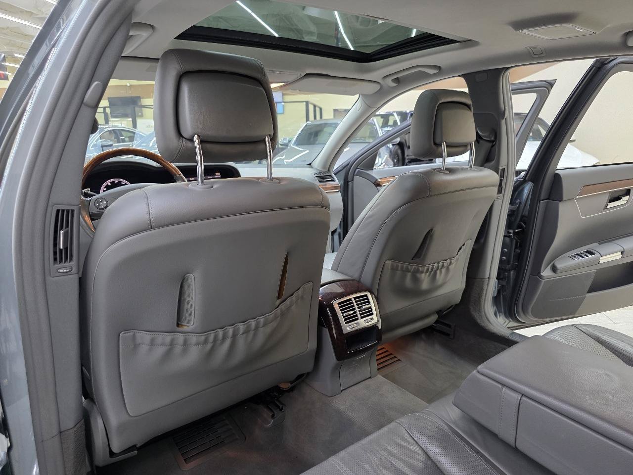 Used 2008 Mercedes-Benz S 550 image 27