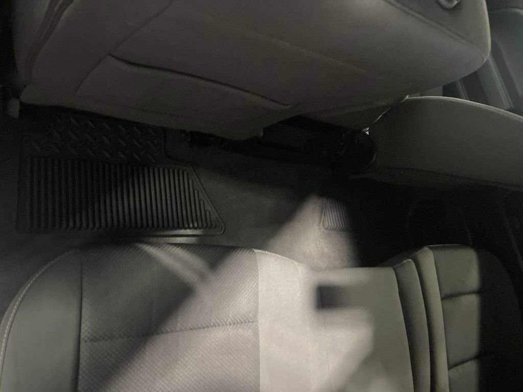 Used 2018 Chevrolet Silverado 1500 LT w/ All Star Edition image 34