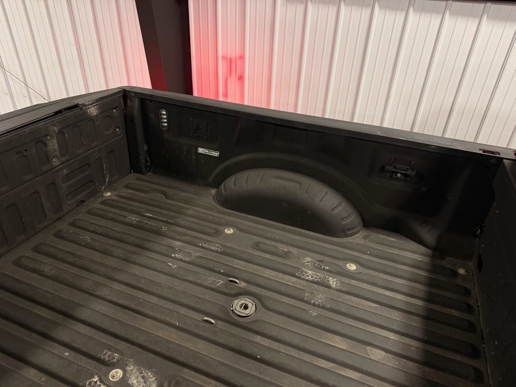 Used 2018 Ford F350 Platinum w/ Platinum Ultimate Package image 27