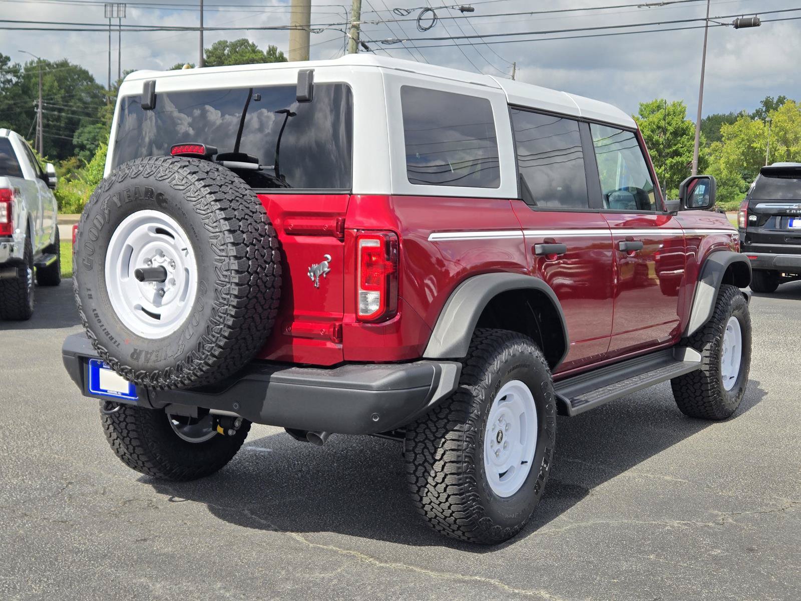 New 2026 Ford Bronco Heritage Edition AWD/4WD image 8