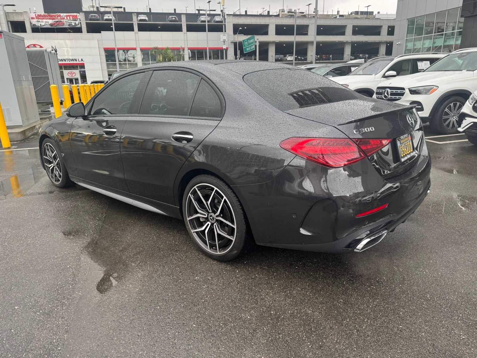 Used 2023 Mercedes-Benz C 300 Sedan image 2
