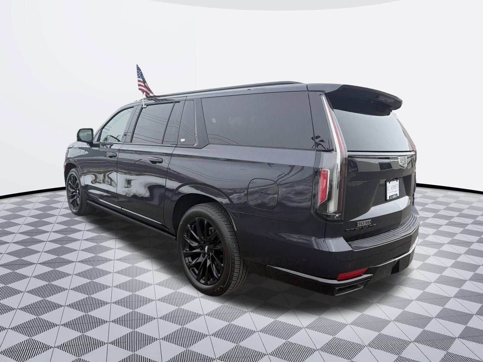 Certified 2023 Cadillac Escalade ESV Sport Platinum w/ LPO, ONYX Package image 7