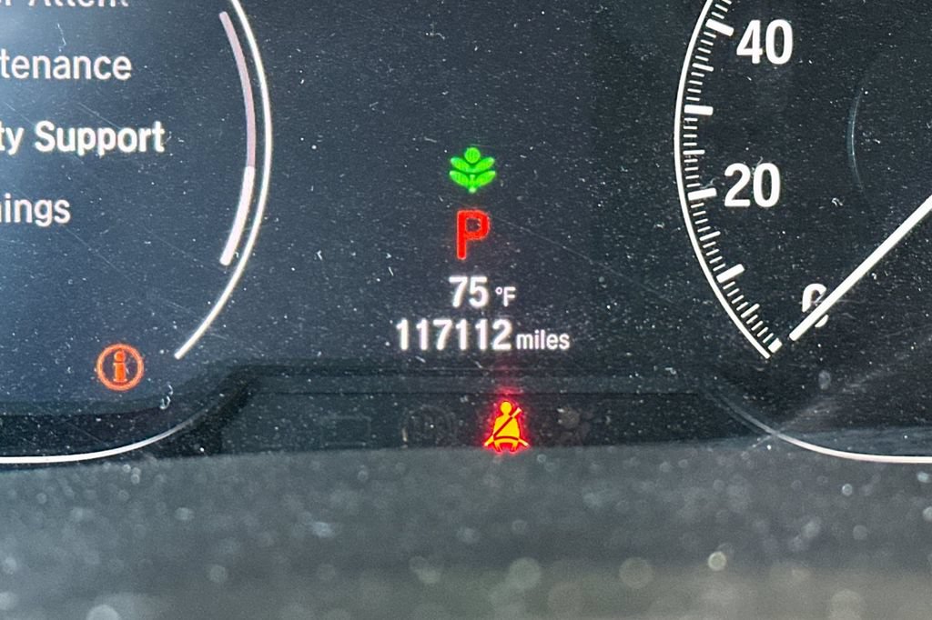 Used 2018 Honda Accord EX image 26
