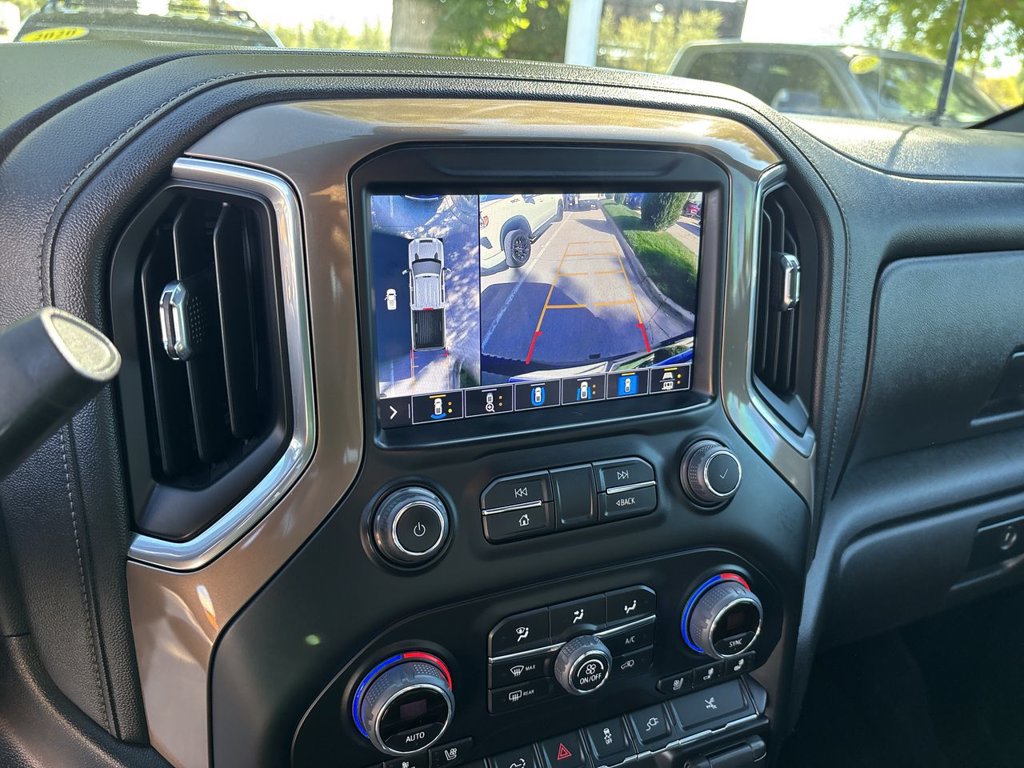 Used 2023 Chevrolet Silverado 3500 High Country AWD/4WD image 14