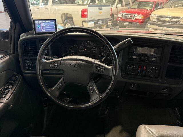 Used 2007 GMC Sierra 2500 SLE w/ Heavy-Duty Power Package AWD/4WD image 20