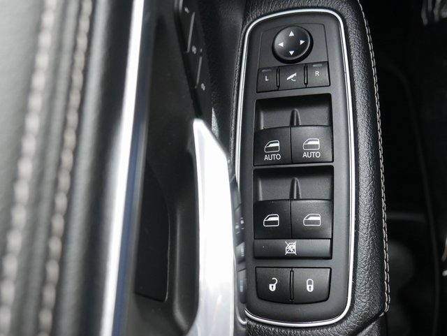 Used 2019 RAM 1500 Laramie image 26