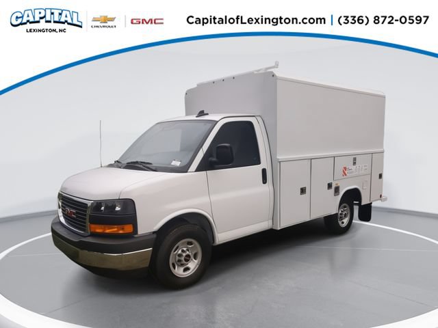 New 2025 GMC Savana 3500 w/ Power Convenience Package RWD image 1