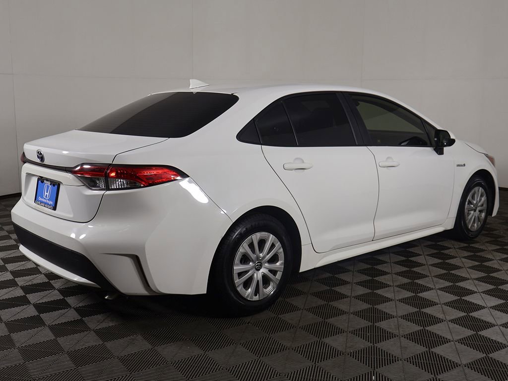 Used 2020 Toyota Corolla LE w/ Carpet Mat Package (TMS) image 7