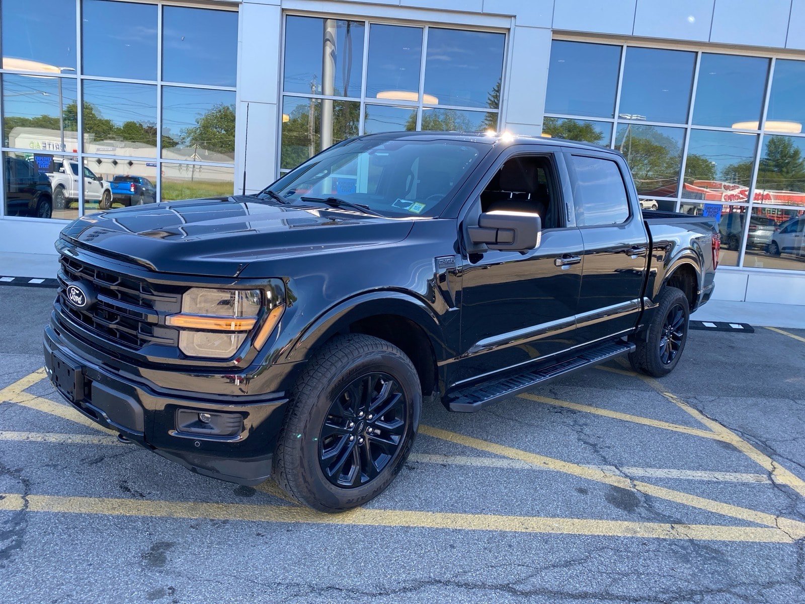 Used 2024 Ford F150 XLT w/ Equipment Group 302A MID AWD/4WD video 1