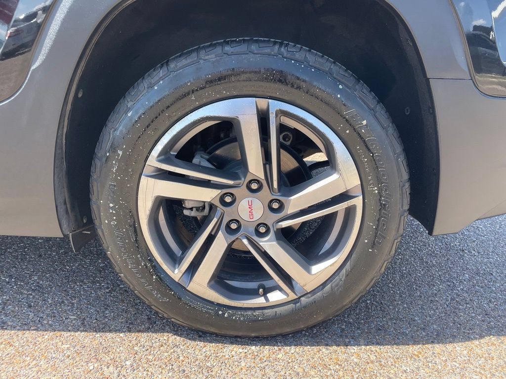Used 2021 GMC Terrain SLT w/ Infotainment Package II FWD image 17