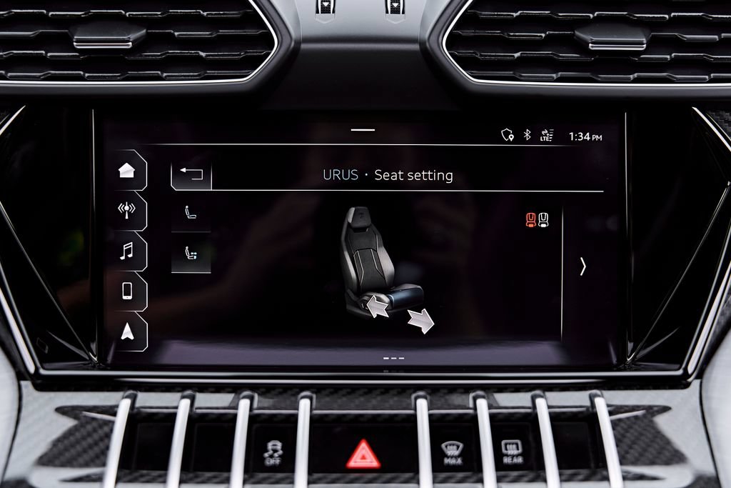 Used 2021 Lamborghini Urus AWD/4WD image 97