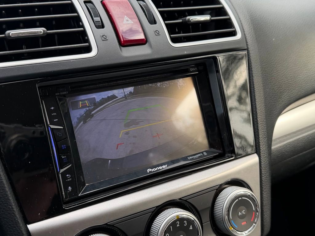 Used 2017 Subaru Crosstrek 2.0i Premium w/ Moonroof Package image 22