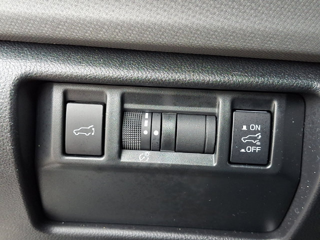 Used 2025 Subaru Forester Sport w/ Popular Package #1 AWD/4WD image 31