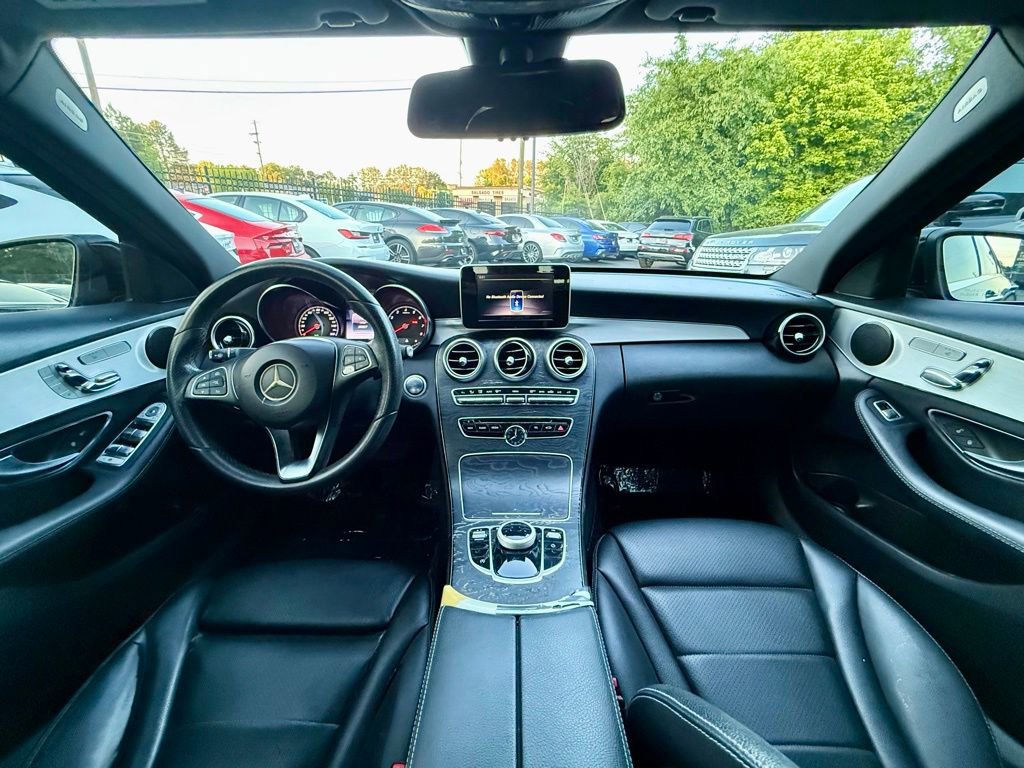 Used 2018 Mercedes-Benz C 300 Sedan image 17