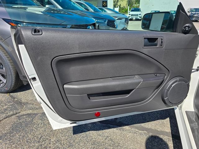 Used 2007 Ford Mustang GT Premium RWD image 12