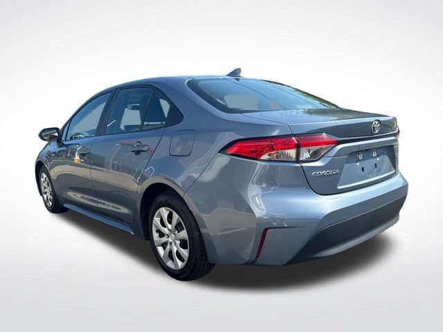 Used 2024 Toyota Corolla LE FWD image 5