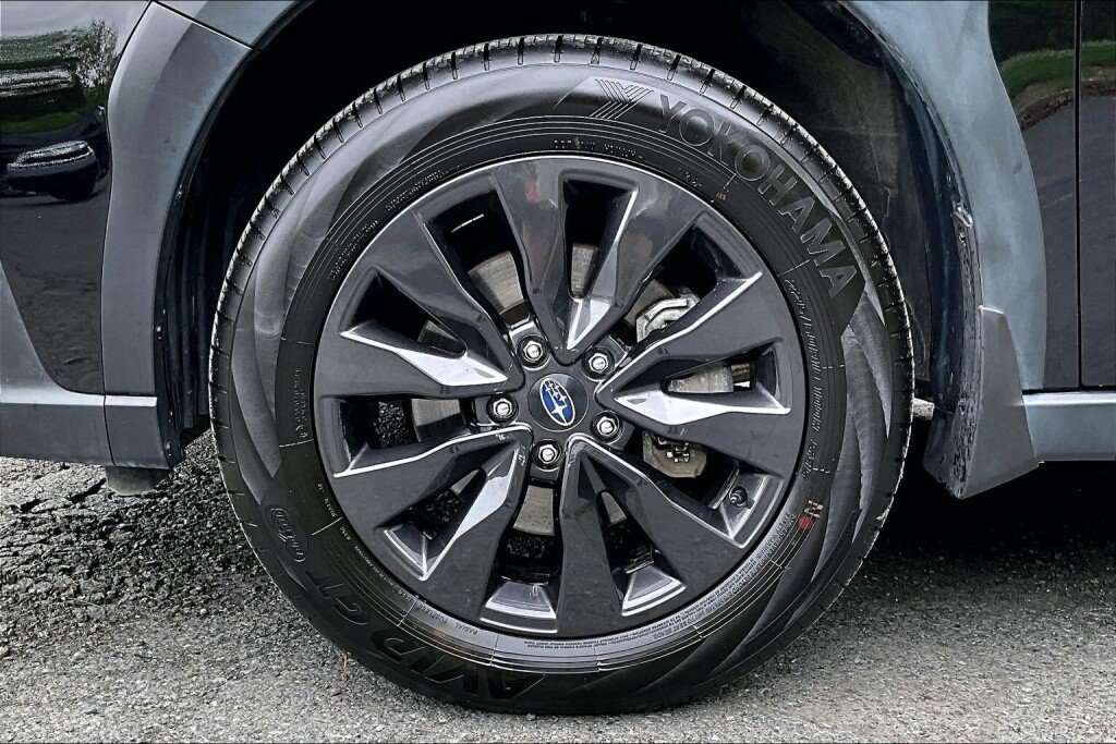 Certified 2025 Subaru Outback Onyx Edition XT AWD/4WD image 17