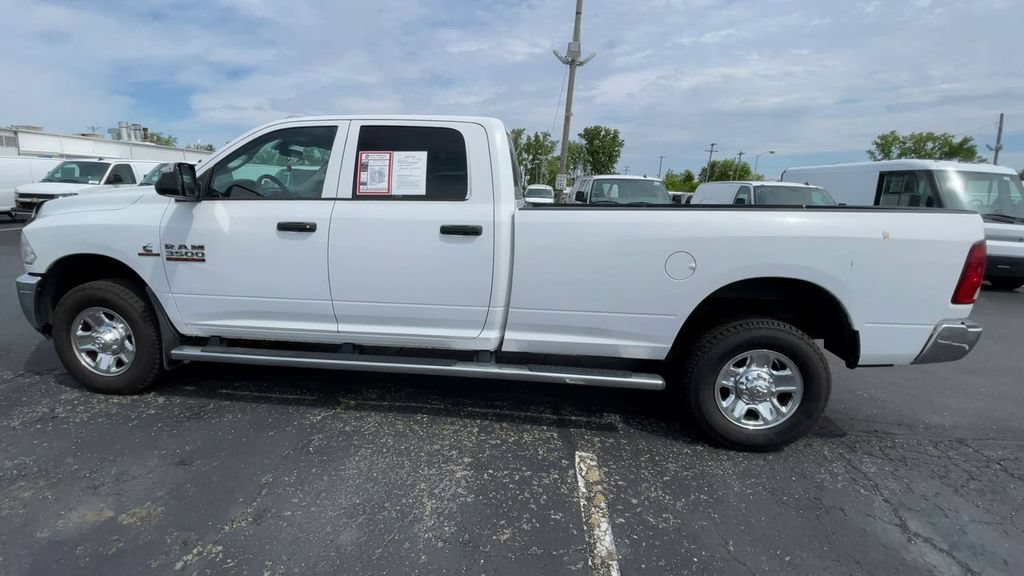 Used 2018 RAM 3500 Tradesman w/ Chrome Appearance Group AWD/4WD image 7