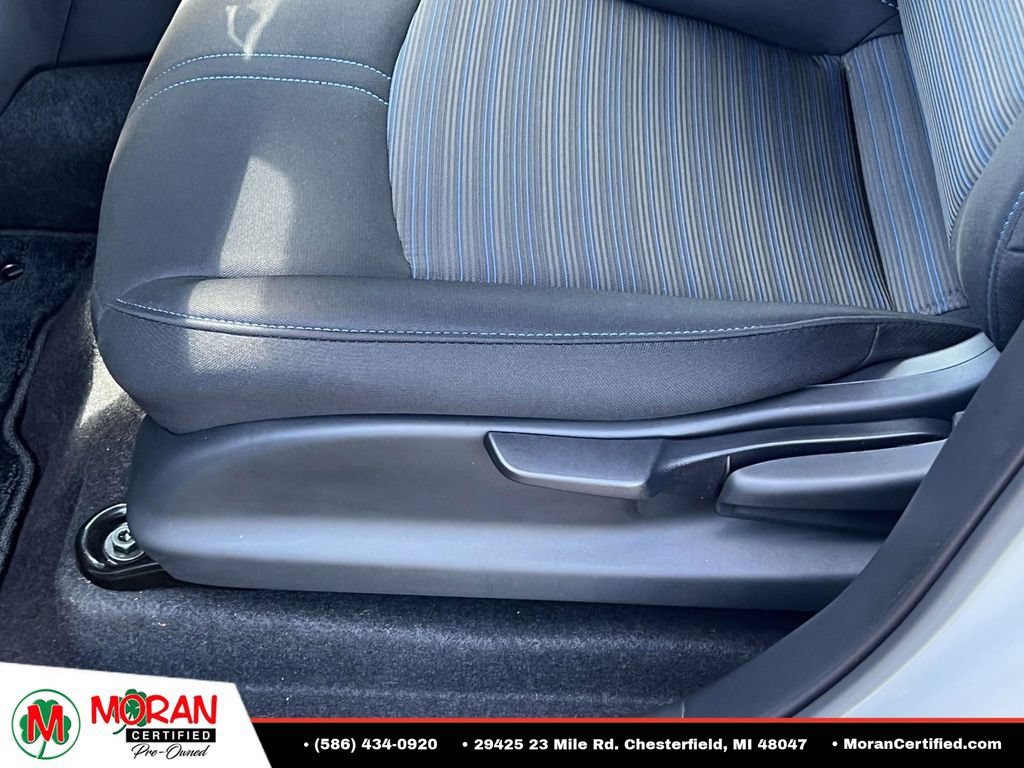 Used 2025 Nissan Leaf S FWD image 17