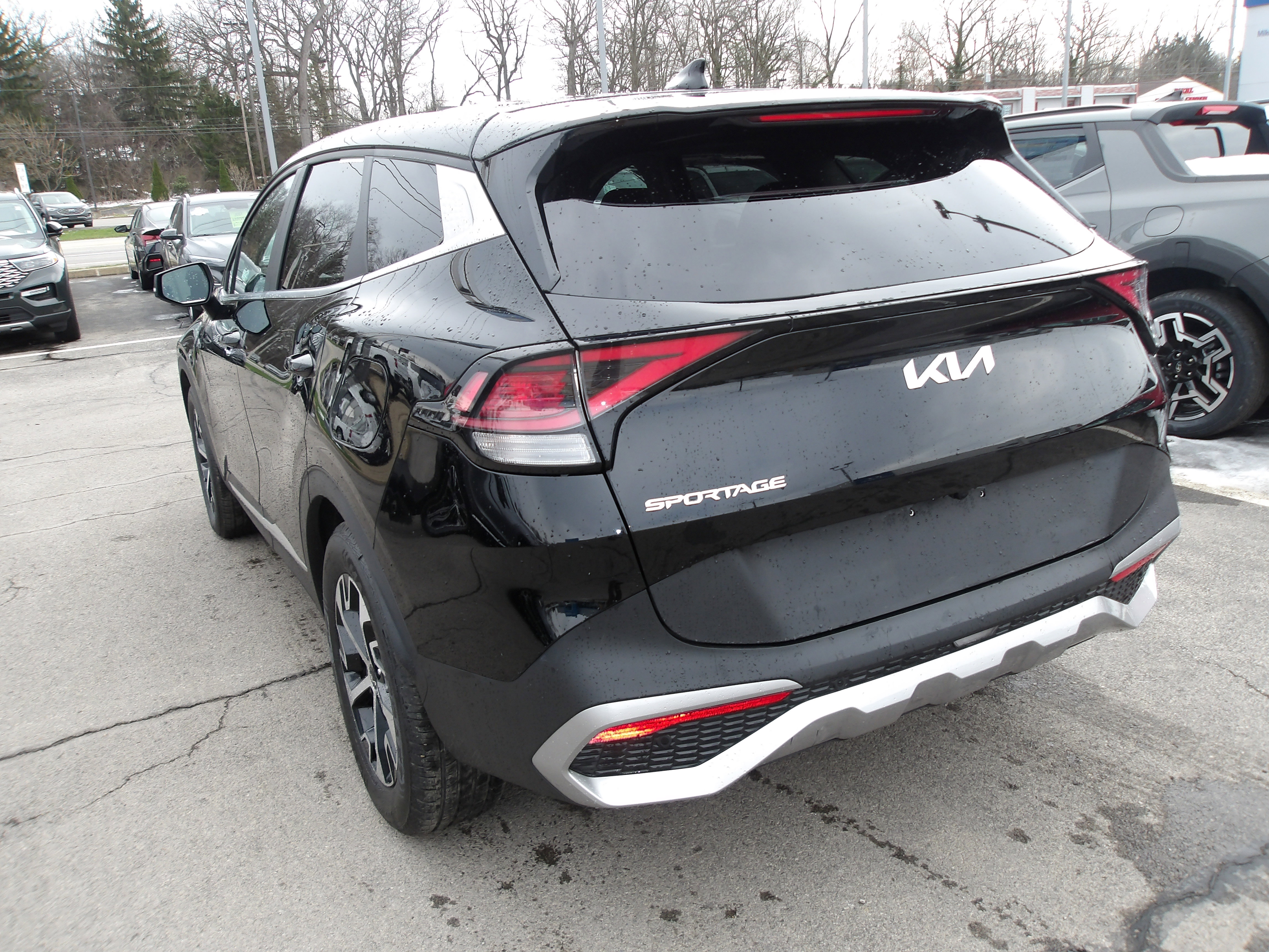 Used 2023 Kia Sportage EX FWD image 31