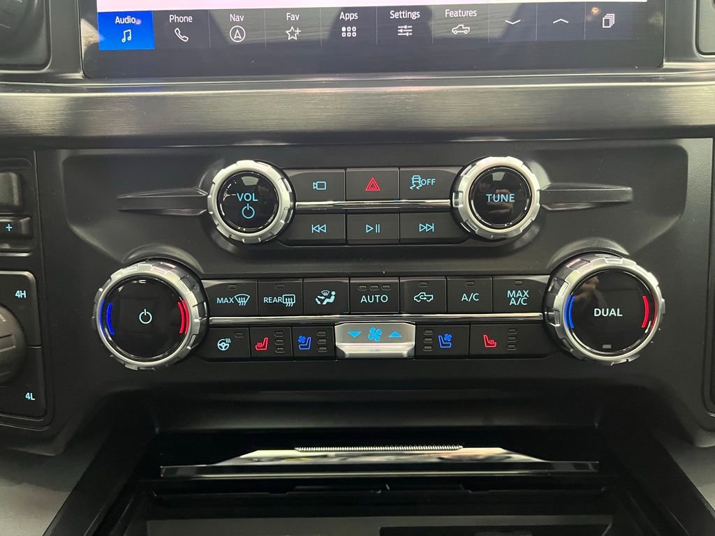 New 2026 Ford F350 Lariat w/ Black Appearance Package image 6