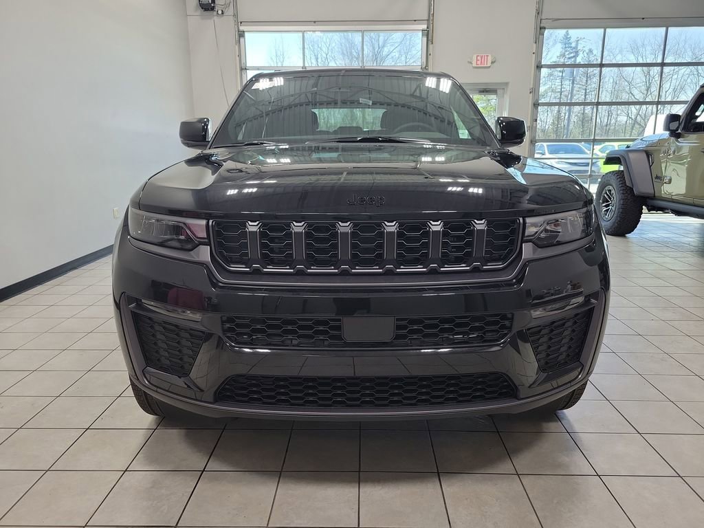 New 2026 Jeep Grand Cherokee Limited video 2