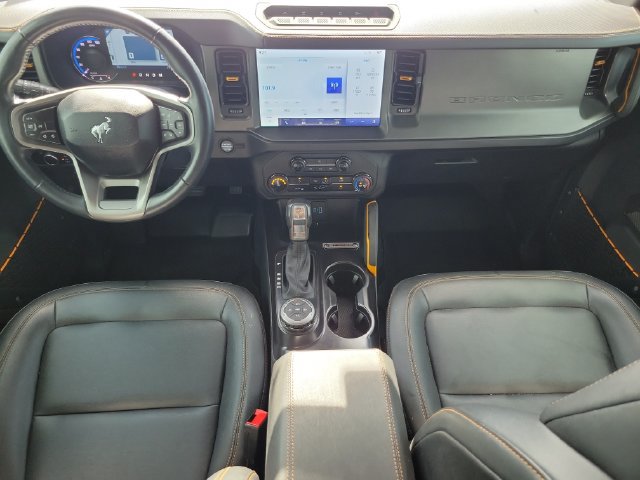 Certified 2024 Ford Bronco Badlands w/ Sasquatch Package AWD/4WD image 7