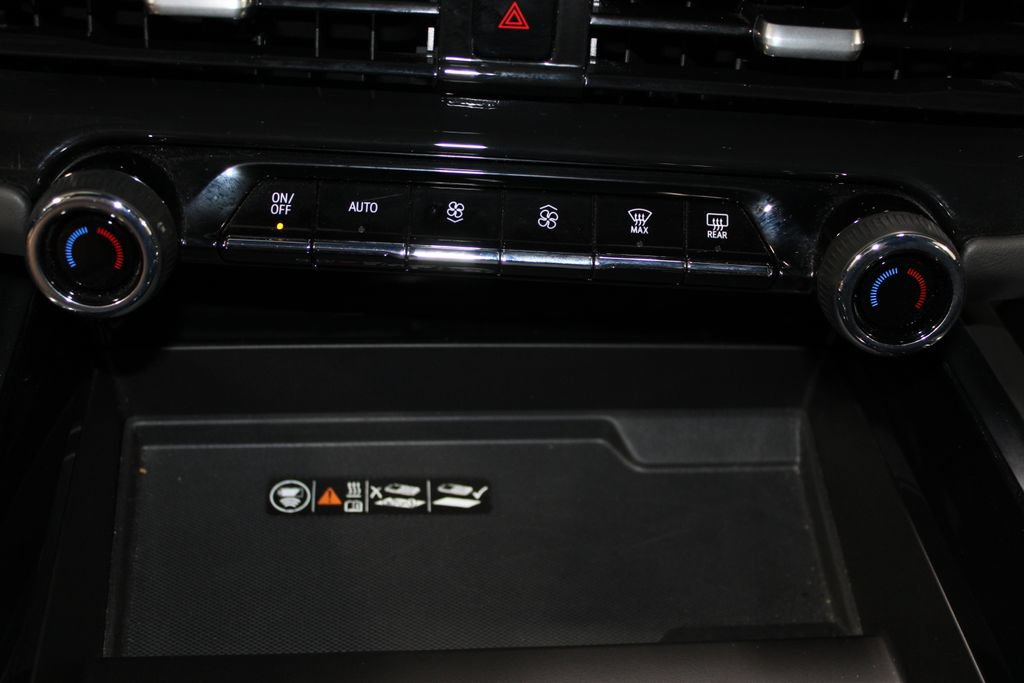 Used 2025 Chevrolet Tahoe LT AWD/4WD image 49