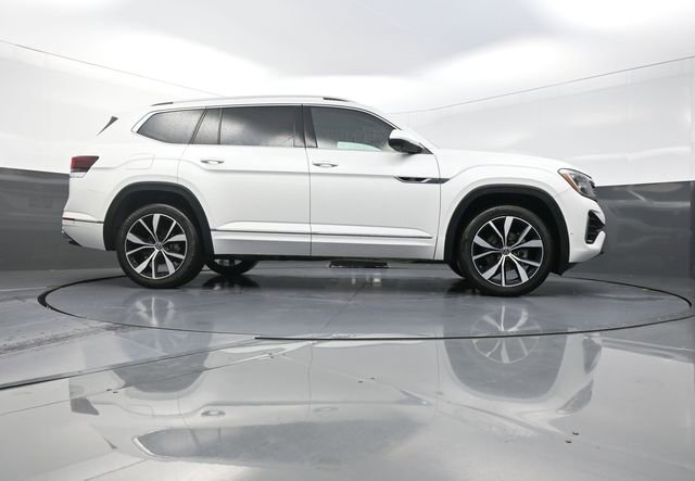 Used 2024 Volkswagen Atlas SEL Premium R-Line AWD/4WD image 7