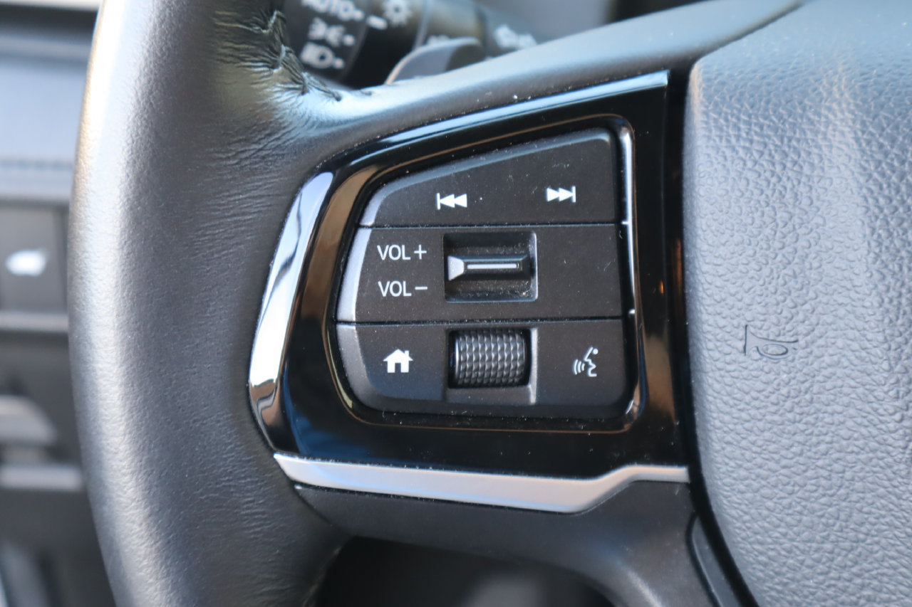 Used 2025 Honda Odyssey EX-L image 13