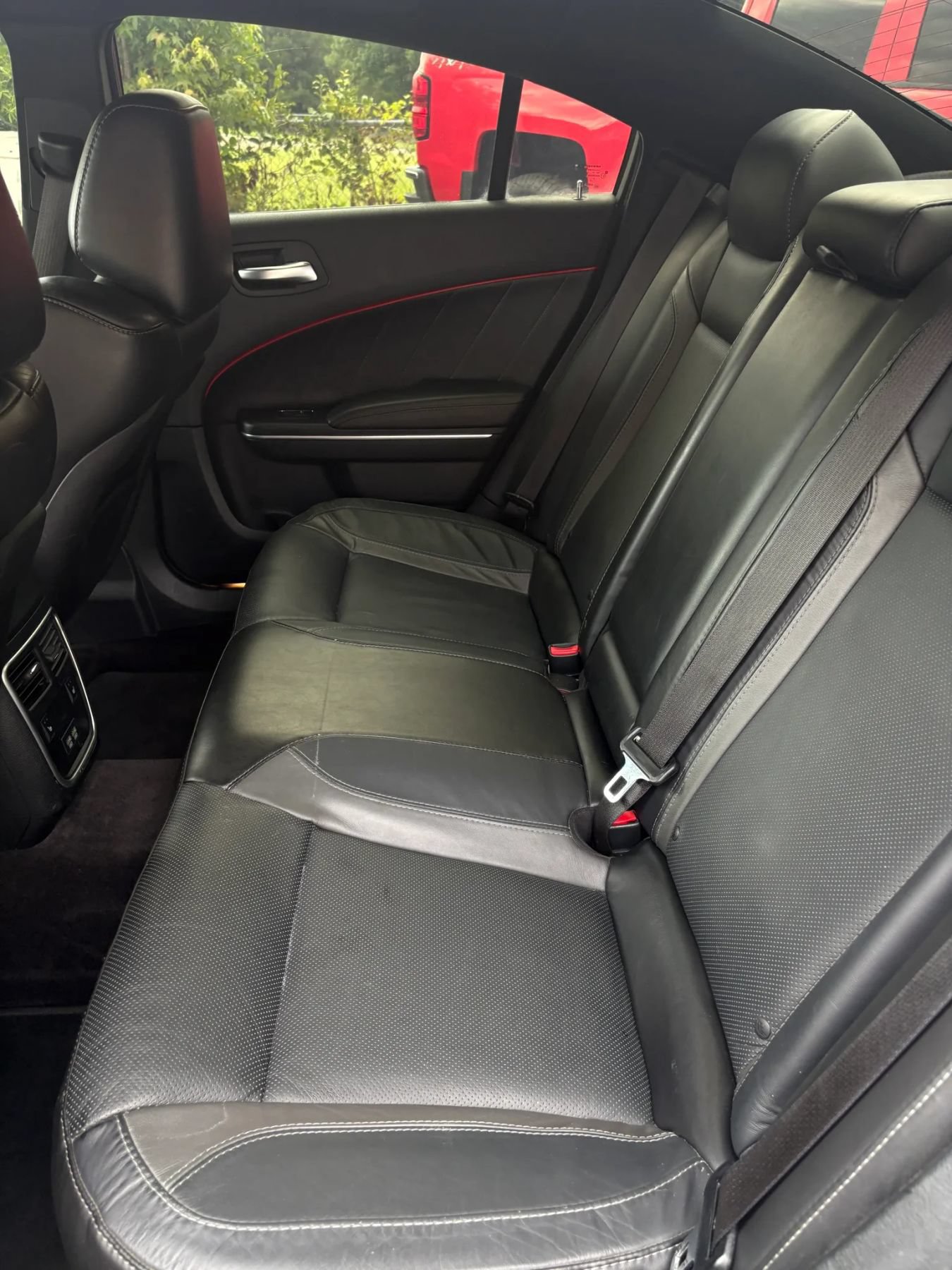 Used 2018 Dodge Charger R/T RWD image 22
