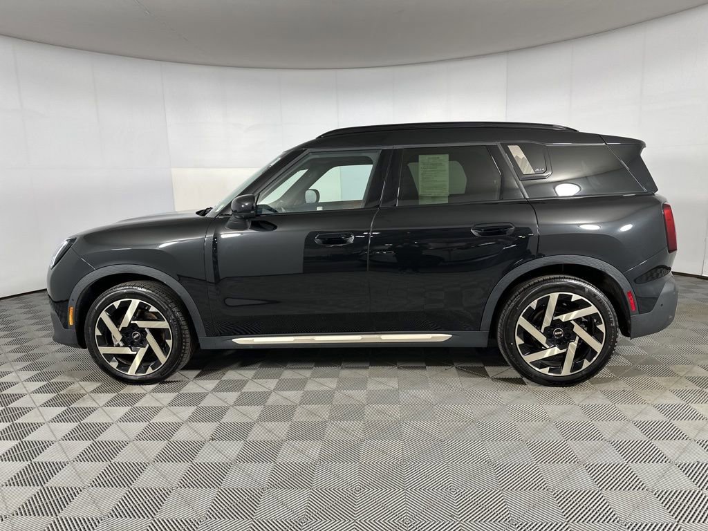 Certified 2025 MINI Cooper Countryman S AWD/4WD image 8