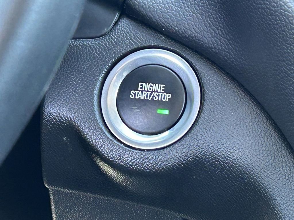 Used 2024 Chevrolet Equinox LT image 19