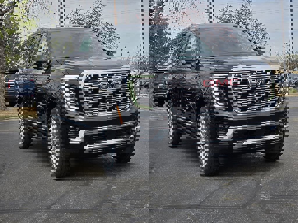 New 2026 GMC Yukon XL Denali w/ Denali Reserve Package image 2
