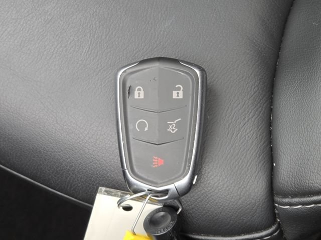 Used 2023 Cadillac XT4 Premium Luxury w/ Cold Weather Package FWD image 38