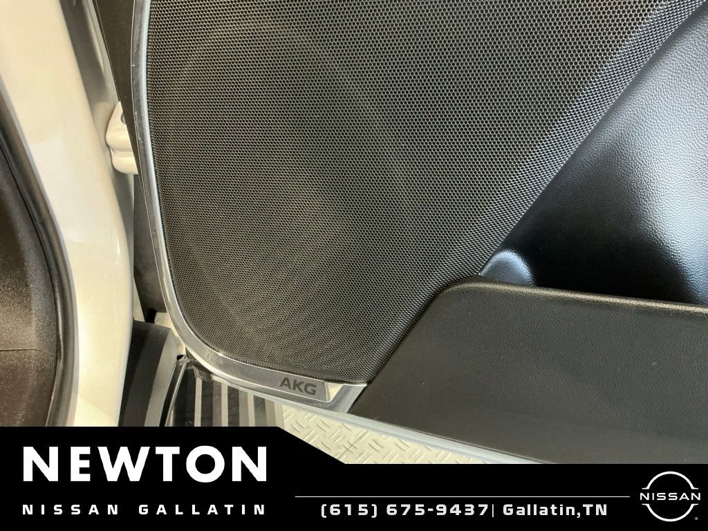 Used 2021 Cadillac Escalade ESV Sport Platinum RWD image 39