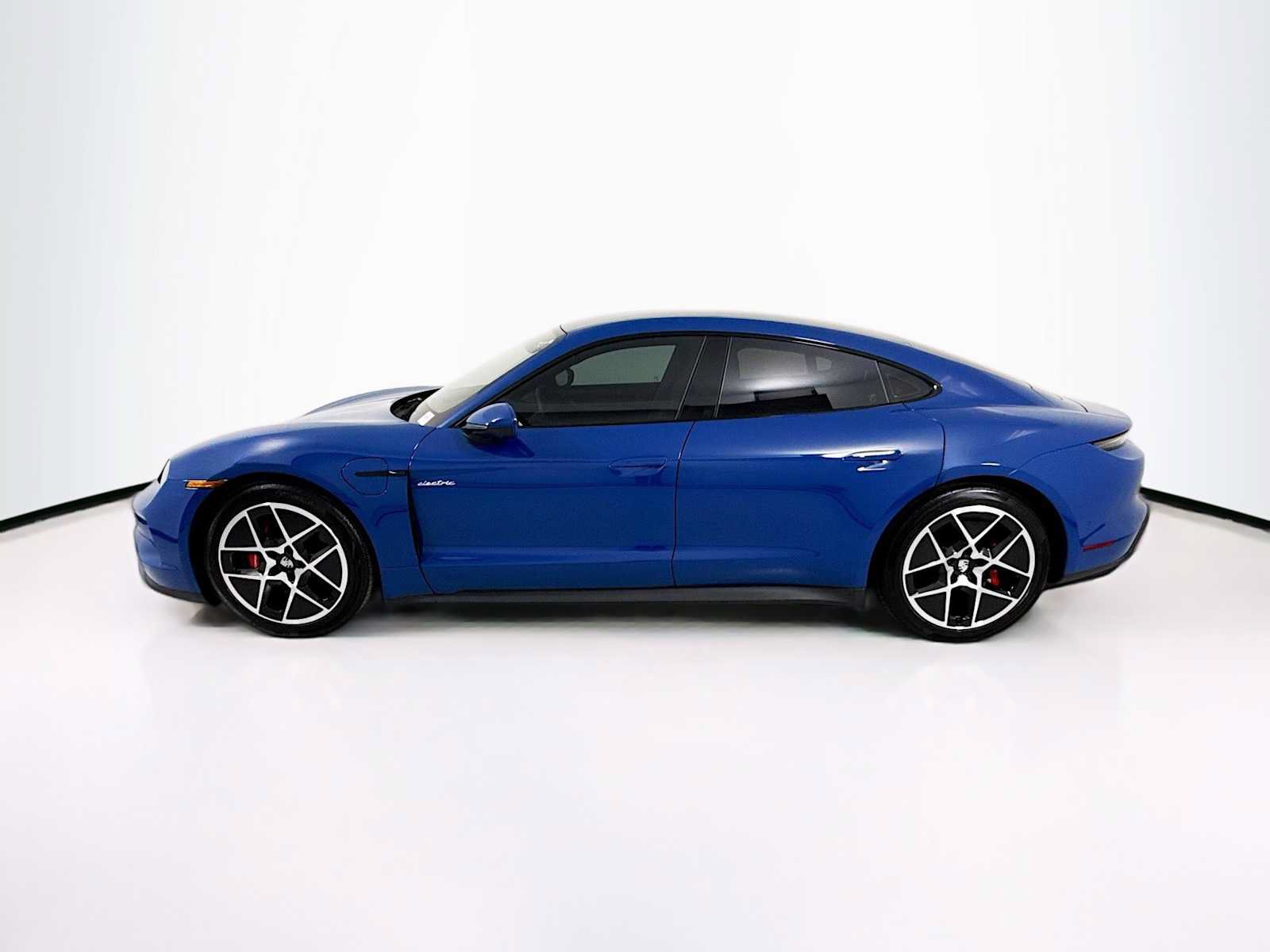 New 2026 Porsche Taycan 4S AWD/4WD image 2